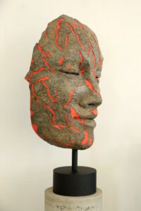 SHATTERED REMAINS MEDIUM BRONZE 3