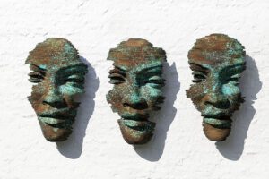 FAITH MASK BROWN GREEN PATINA 2