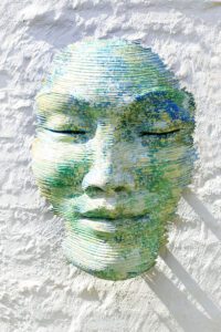 Faith Mask Medium Wall mounted