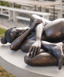 In Moment Bronze VIII b1