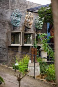 agapÉ effervescent – wall mounted antonsmitsculpturepark (2) optimized