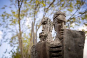 burghers of khayelitsha antonsmitsculpturepark (1) optimized