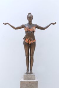 IN MOMENT SERIES LEAF II AntonSmit collectable sculpture art