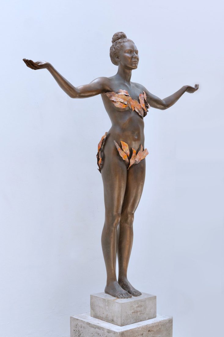 IN MOMENT SERIES LEAF II AntonSmit collectable sculpture art