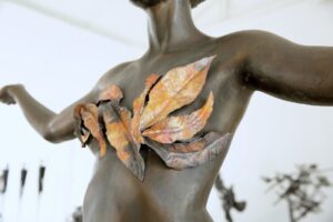 IN MOMENT SERIES LEAF II AntonSmit (5) collectable sculpture art
