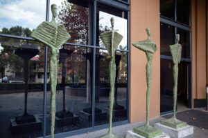 MONUMENTS FOR THE COMMON PEOPLE 2