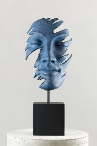 Faces II Small Free standing